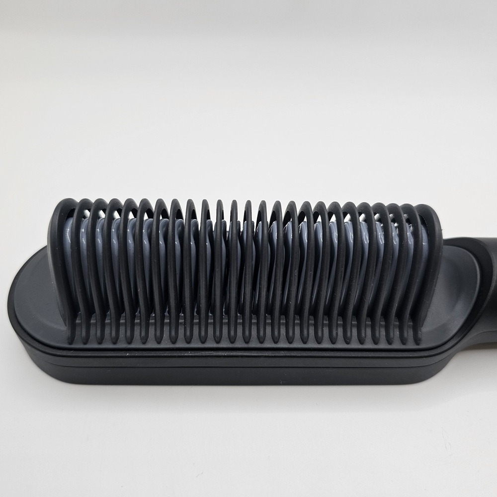 Tymo HC100 Hair Straightener Brush - Black - Picture 4 of 5